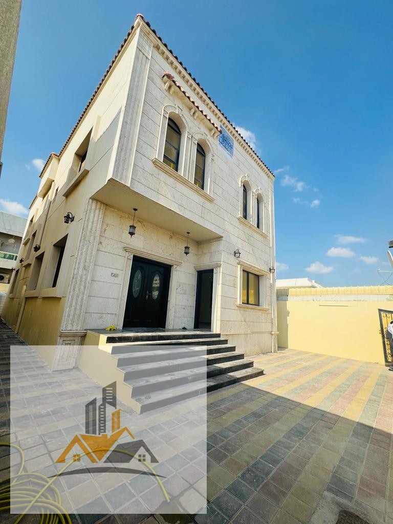 Deceptively beautiful | 5 master bedrooms | Villa available | For rent Al Rawda 2 in Ajman Distinct