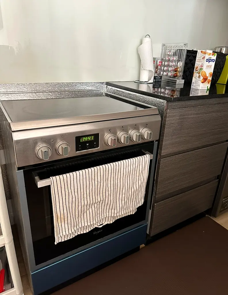 Whirlpool Electric Cooker