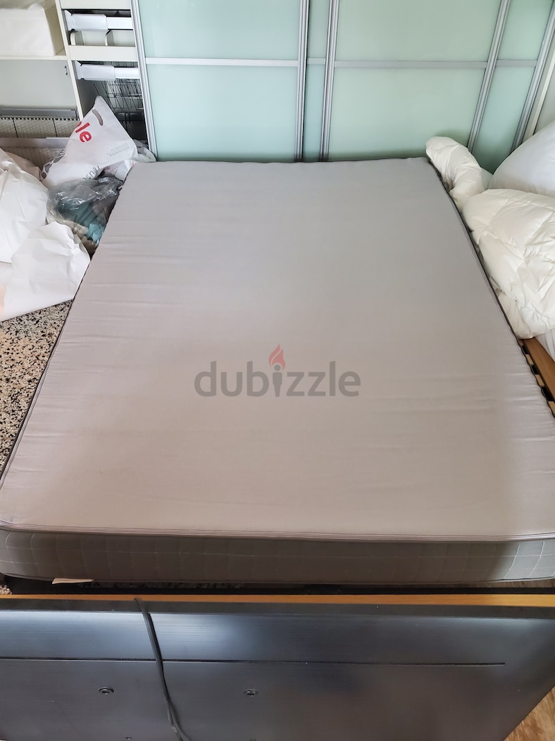 Double size mattress for outlet sale