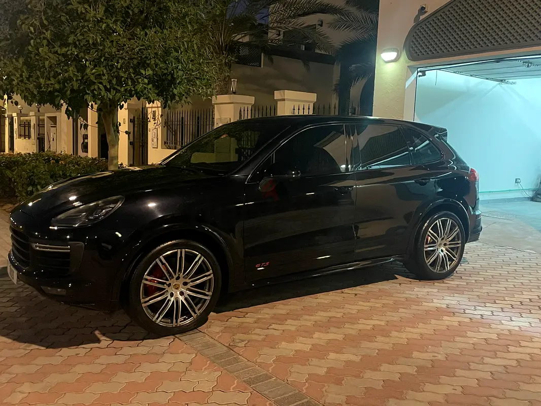 Porsche Cayenne GTS