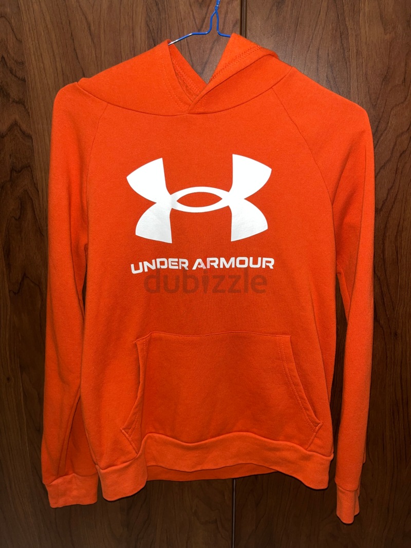 Orange under outlet armor hoodie