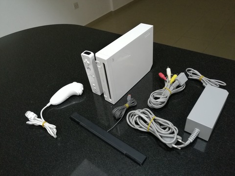 Nintendo Wii Console, White Premium Bundle (Renewed) in Dubai - UAE