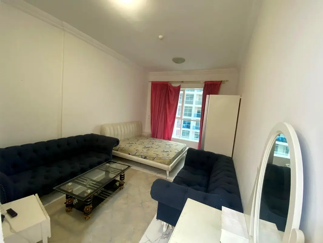 Apartment/Flat 2900 monthly For rent a furnished studio with swimming