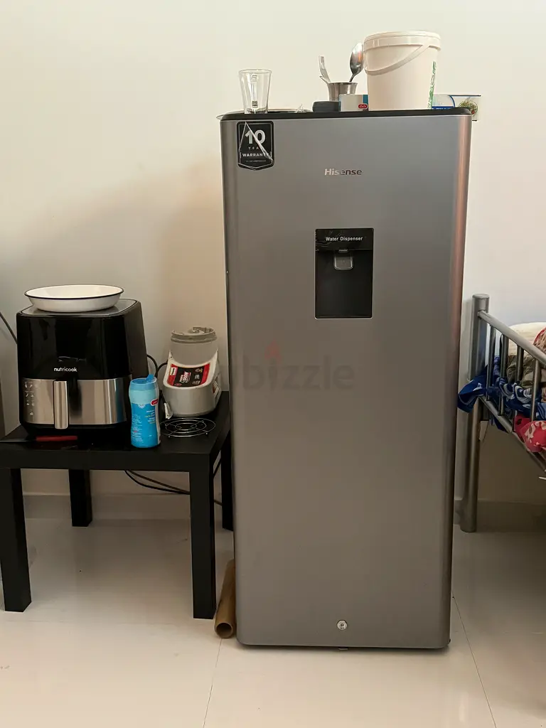 Hisense Refrigerator with Water dispenser 2023
