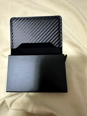 Card holder