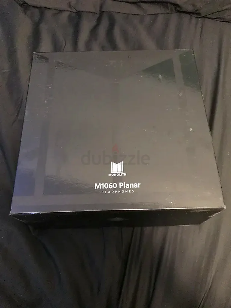 سماعة رأس MONOLITH M1060 فوق الأذن ذات مغناطيس مستوي63196634538754111