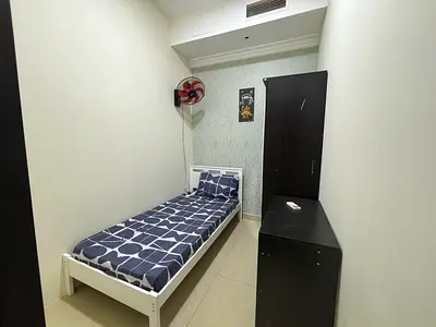 Amazing Single partition available for Immediate Move IN