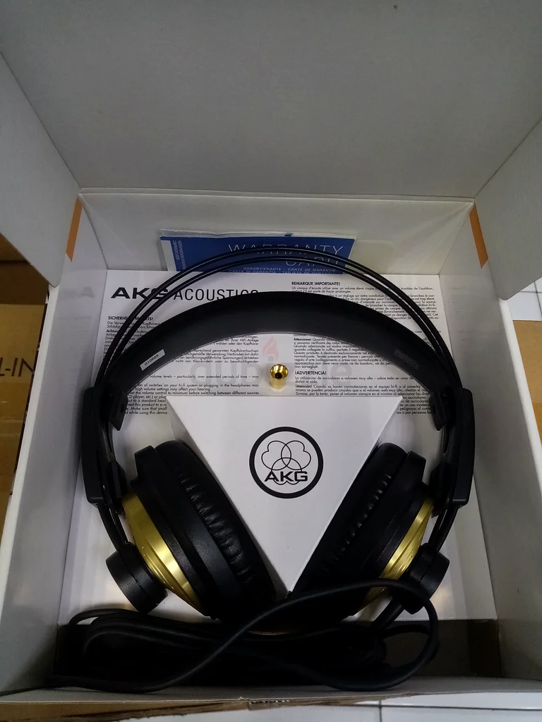 AKG K121 STUDIO HEADPHONE for sale63166177285890111