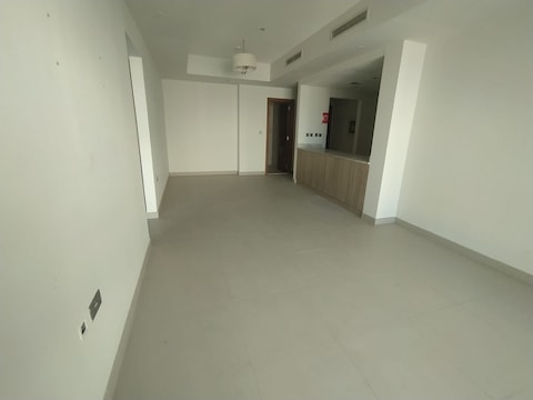 Spacious 2 Bhk | Well Maintained Apartment| Higher Floor