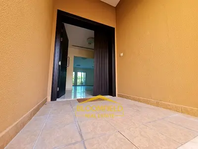 Specious 2 Bed Converted To 3 Bed + Maids || Single Row || With Garden