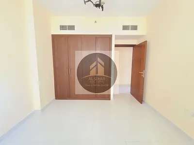 No Deposit//lavish 2bhk With Cabinets //1 Covered Parking Free//reasonable Rent//good Location//6 C