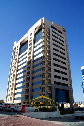 Specious 2 Bhk || Golf View || High Floor || Vacant On Transfer