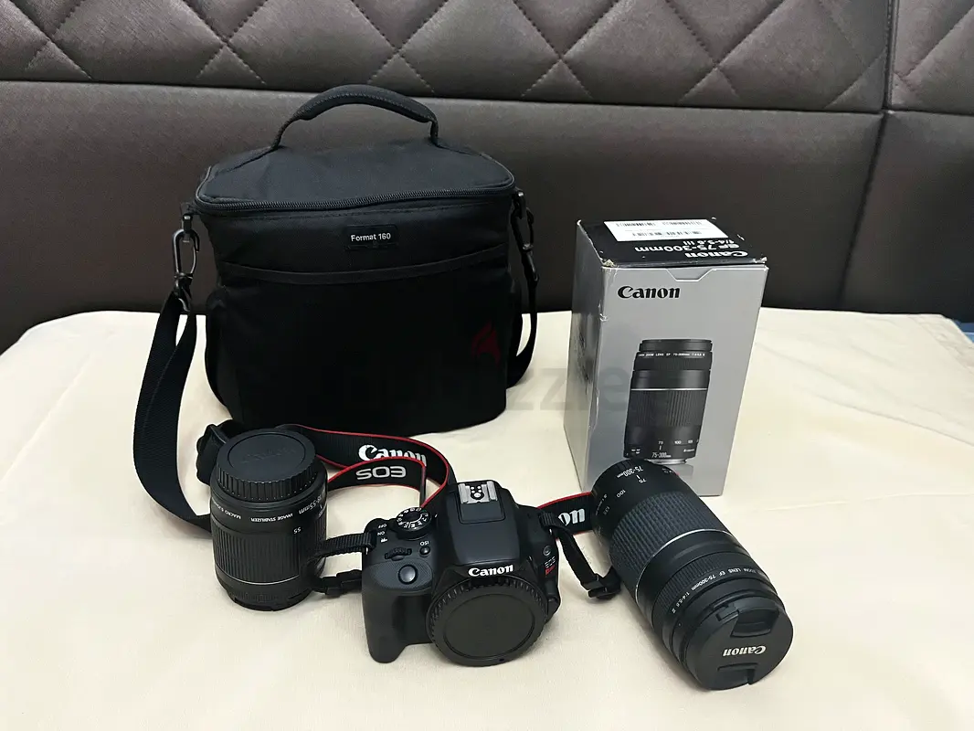 Canon DSLR Camera with Lens (KIT)