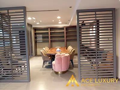 Vacant | Fitted Office | Mid Floor