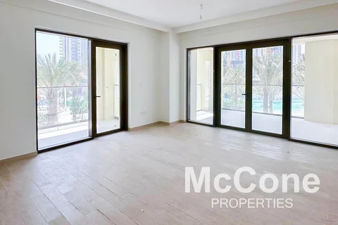 Mezzanine | Spacious Unit | Chiller Free