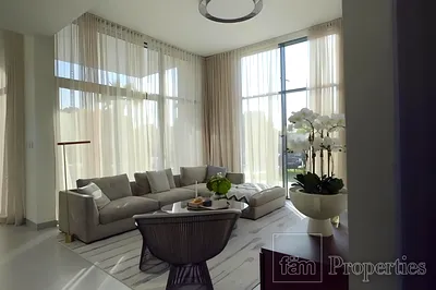 Large Plot | Corner | Single Row | Vastue