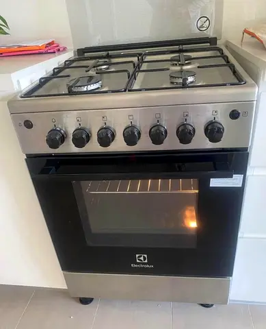 Electrolux 60cm 4-burner range cooker with gas hob and ultra-flat gas oven FREE DELIVERY+WARRANTY