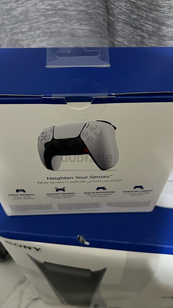 New (sealed box) PS5 CONSOLE UAE VERSION WITH EXTRA NEW CONTROLLER AND ...