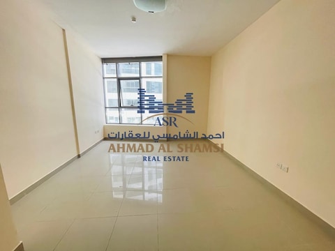 Spacious 2 Bhk | Equipped Gym Pool | Parking| Prime Location
