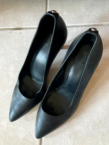 39 size women shoes