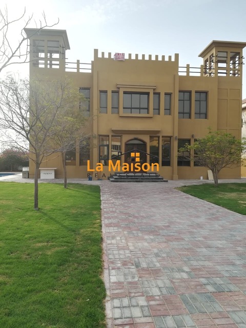 Independent 5bedroom Villa With Private Garden Private Pool In Barsha 3 For Rent Is 380k
