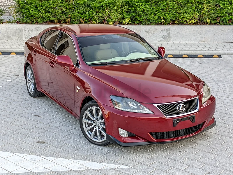 LEXUS IS300 2007 G.C.C IN EXCELLENT CONDITION