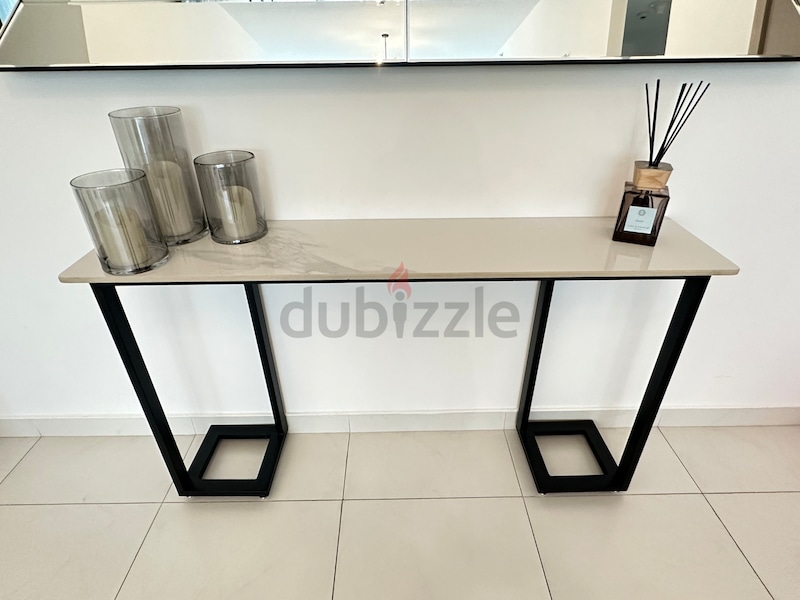 Console table store dubizzle