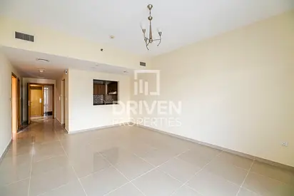 Well-managed Apt With High-end Finishing