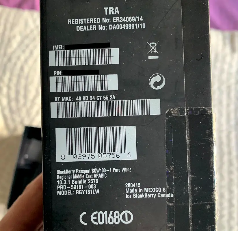 Blackberry Passport White TRA UAE Version Arabic/English Keypad