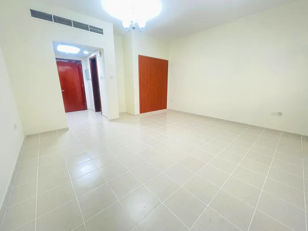 Apartment/Flat STUDIO WITH BALCONY FOR RENT IN CHINA CLUSTER