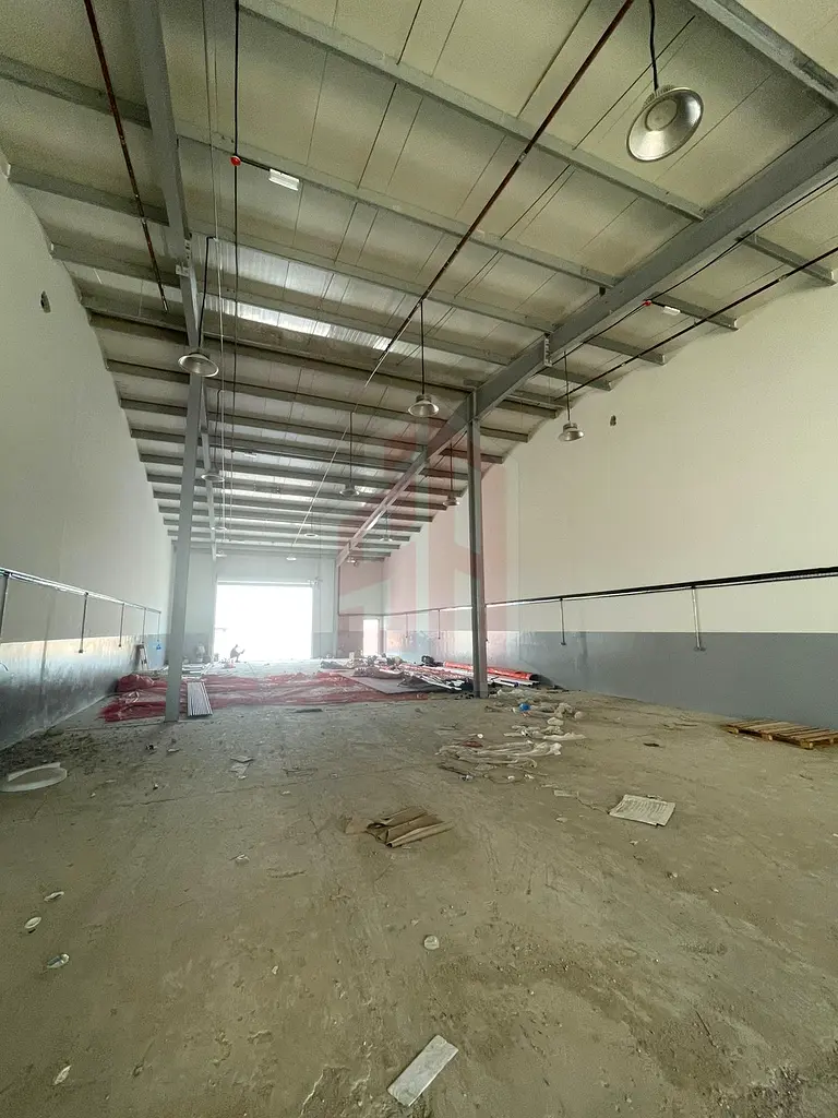 Warehouse Brand NEW Shed of 4100 sqft with 46KW toilet Pantry inside