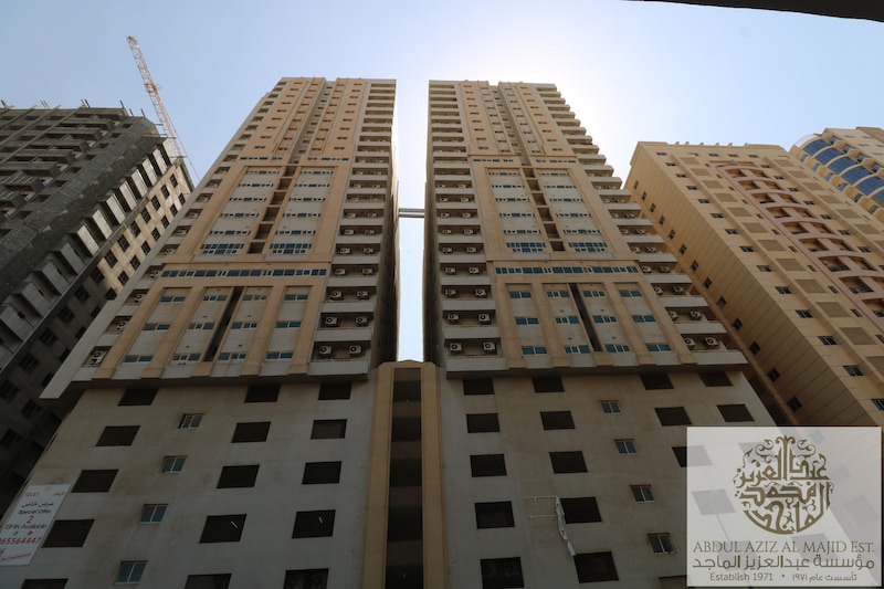 Spacious and Centralized AC 2BHK, NO Commission