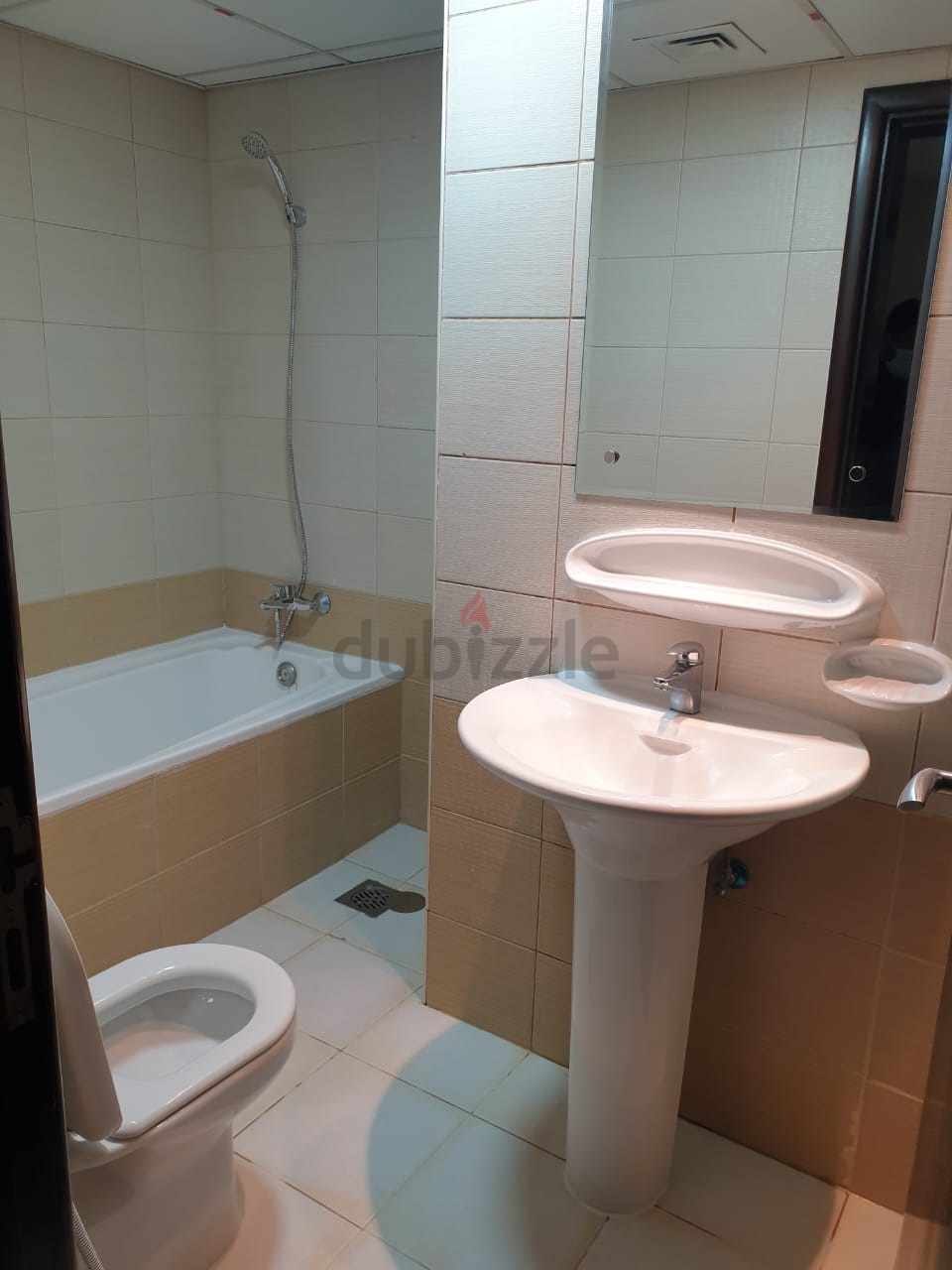 Rooms For Rent In Al Khail Gate Phase 1 Shared Rooms Rental Dubizzle   0f94eaf4b53c4cc598e2d76c9adae5fa  