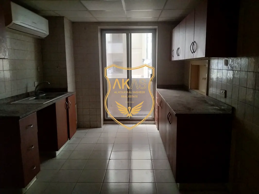 Apartment/Flat HUGE SIZE APARTMENT WITH BALCONY CLOSE TO RIGGA METRO