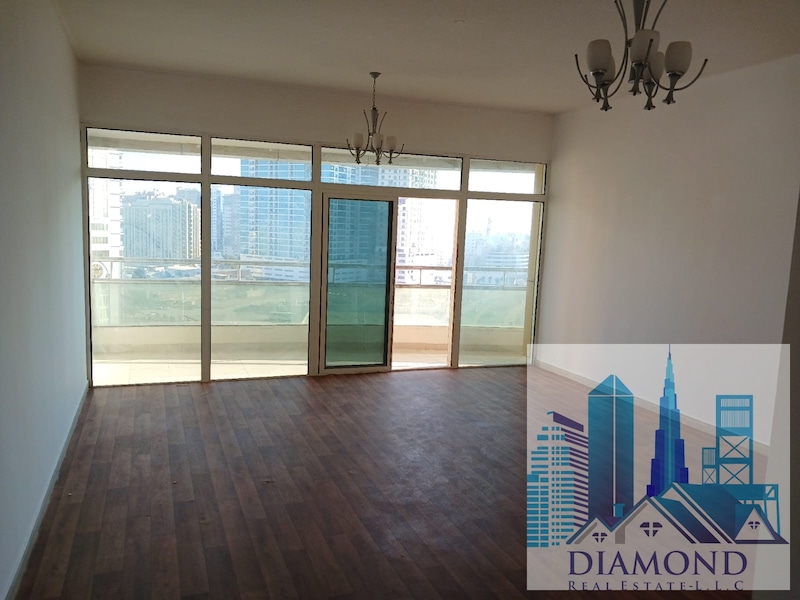 Apartments for sale in Horizon Towers, Ajman, one room, one hall, two rooms and a hall, of differen