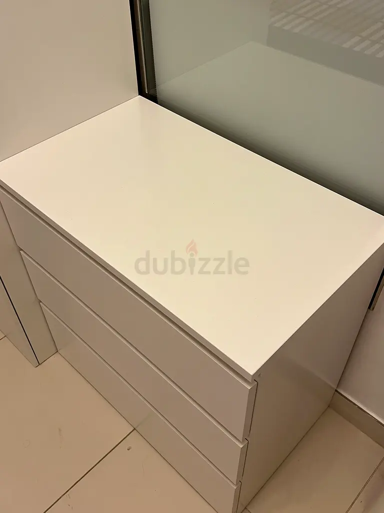 Ikea malm chest 3 drawer 80x78cm white
