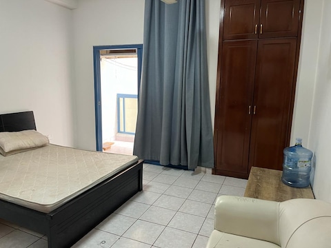 Rooms for rent in Al Majaz 2 - Shared Rooms rental | dubizzle