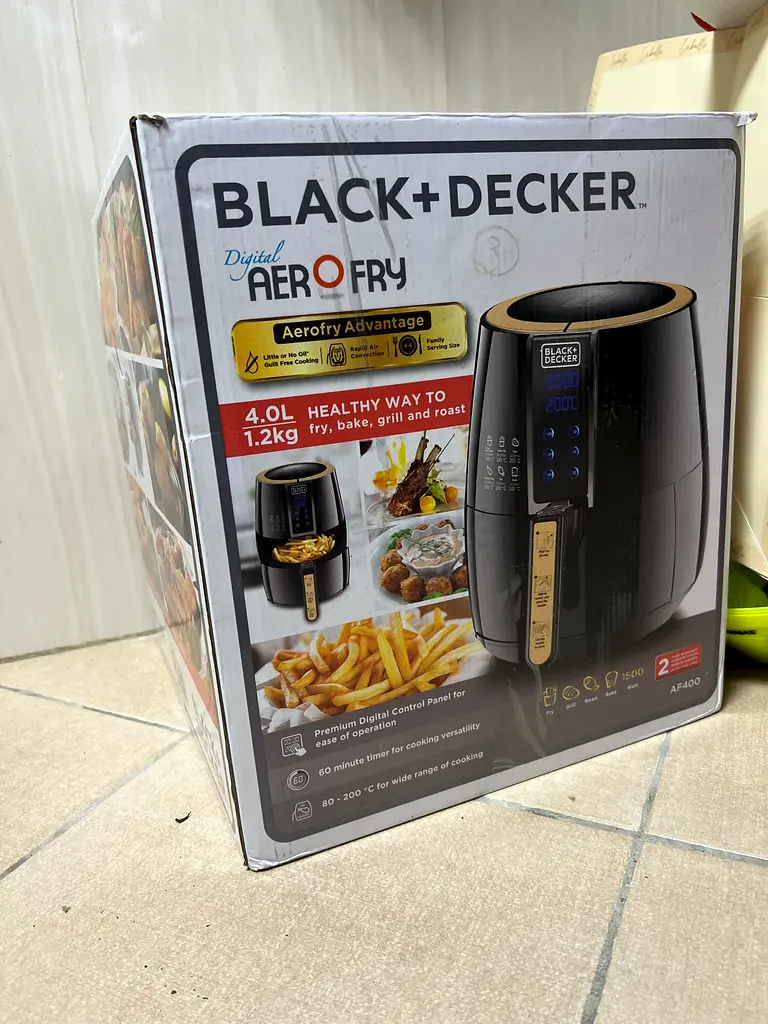 3 times used BLACK DECKER Digital Air Fryer for sale 175 AED 1.2kg
