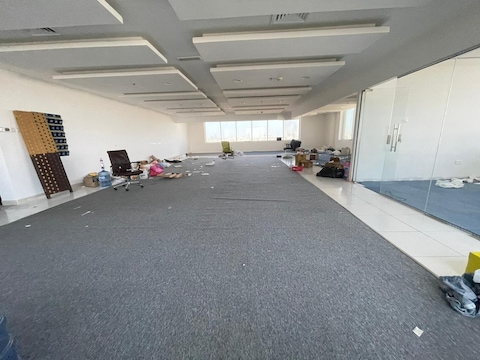 Ready To Move Fully Fitted Office (2250 Sqft ) In Silicon Oasis Only Aed:155k