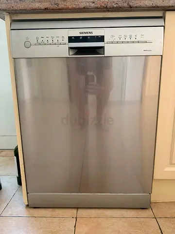 Siemens Dishwasher 3 Racks SN26L880GC FREE DELIVERY +WARRANTY