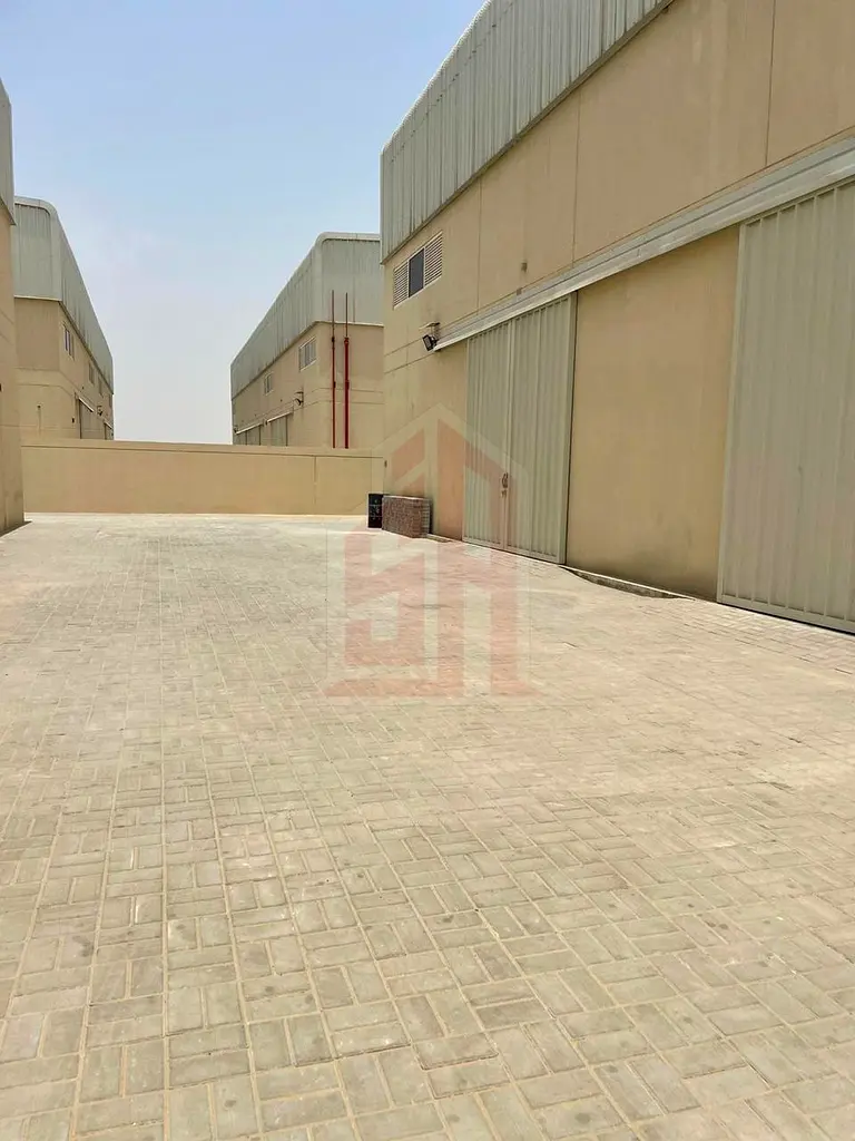 Warehouse Brand new Shed, 3000 sqft 14KW AED 70000 in UAQ