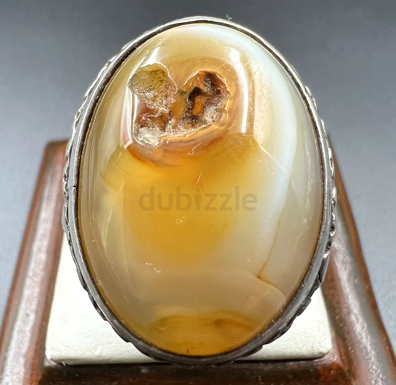 An ancient Suleimani agate stone ring63173514773891112