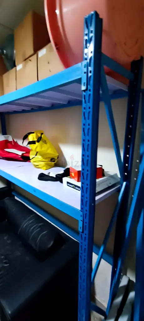 Heavy duty storage shelves/racks