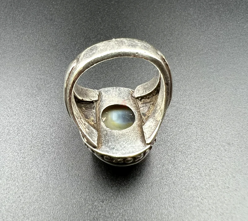 An ancient Suleimani agate stone ring63173514773891114