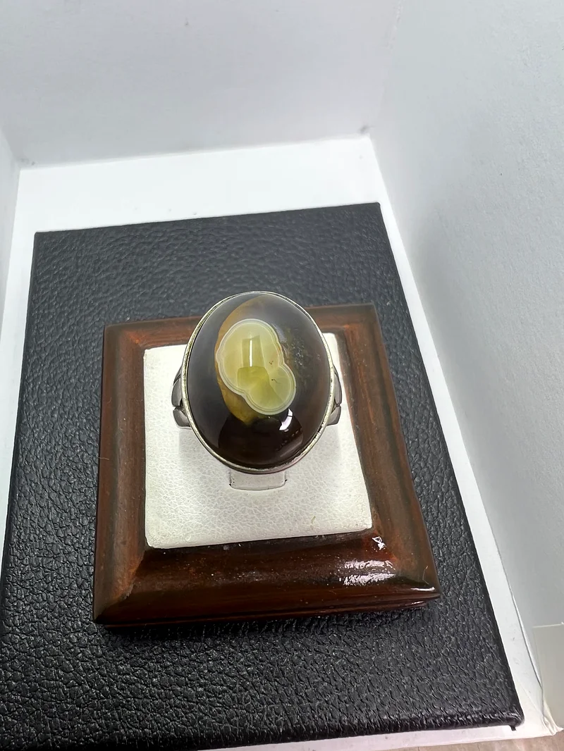 Ring with a carnelian stone from Suleimani63173862773250114