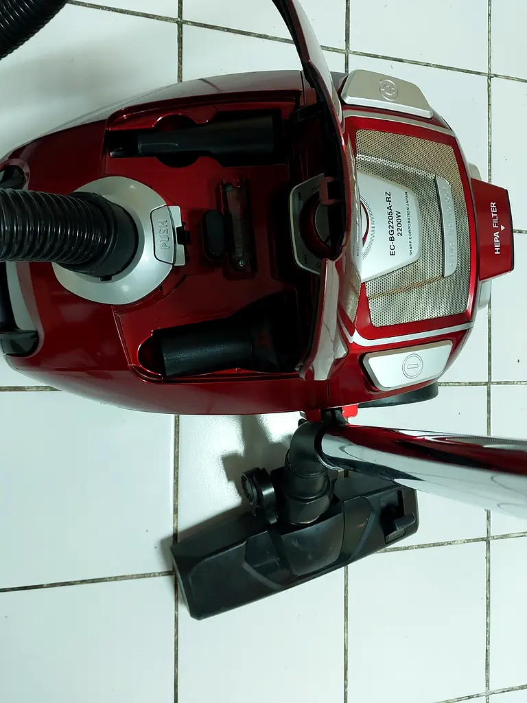 SHARP Vacuum cleaner