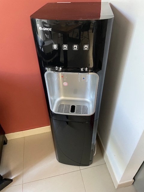 Gree water dispenser store 400