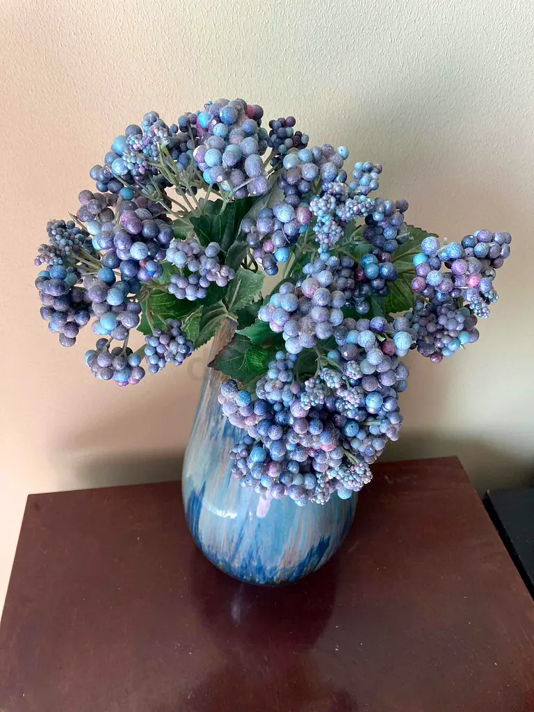 Vase63222339485826114