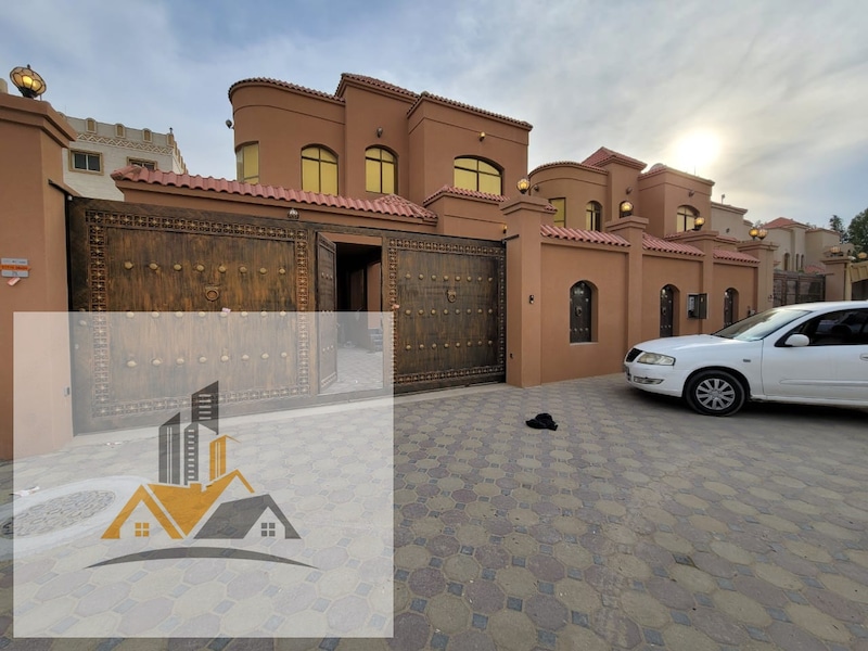 فLuxury villa for rent in Ajman Al Mowaihat 2 area Welcome to this luxury villa for rent in Ajman,
