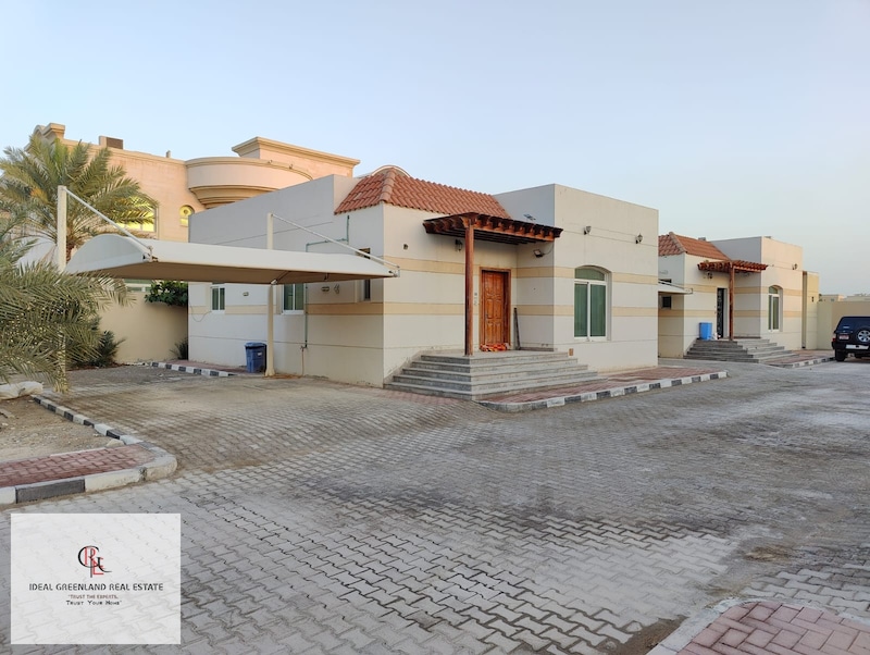 Nice 3 Bedroom Villa With Big Private Yard And  Covered Parking Available For Rent In MBZ City
